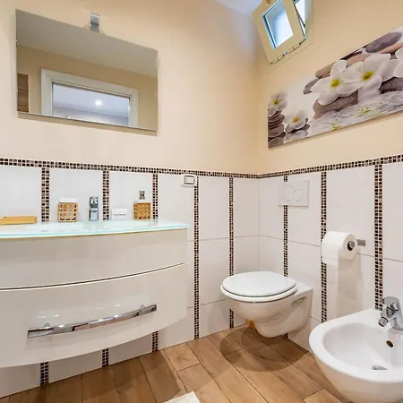 Apartment Levante In The Centre Of - Happy Bari