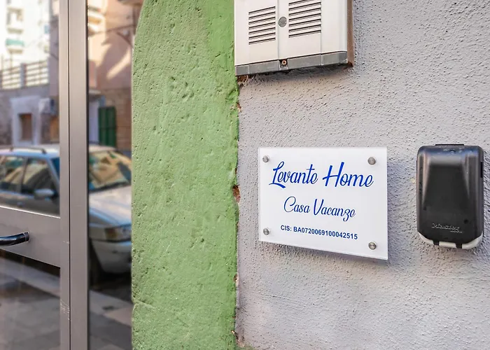 Levante In The Centre Of - Happy Bari